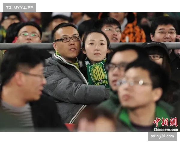 国安远征军五百球迷冒寒赴客场呐喊 助球队获主帅真情致谢