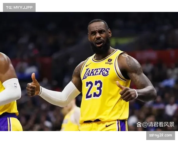 詹姆斯41岁创历史最年长三双纪录 科学保养与战术适配延续传奇生涯